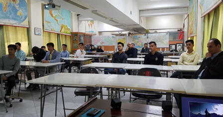 بازديد دانش آموزان ممتاز تبادكان از گروه جغرافيا